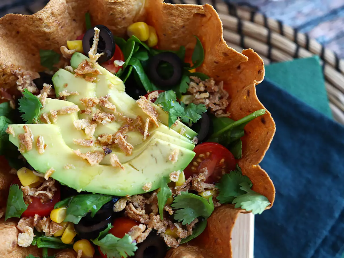 Sådan laver du tortillaskåle – nem salat uden opvask! - foto 3
