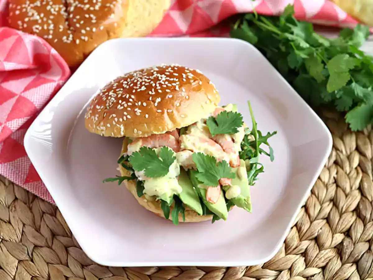 Sandwich med rejer, avocado og koriander - foto 3