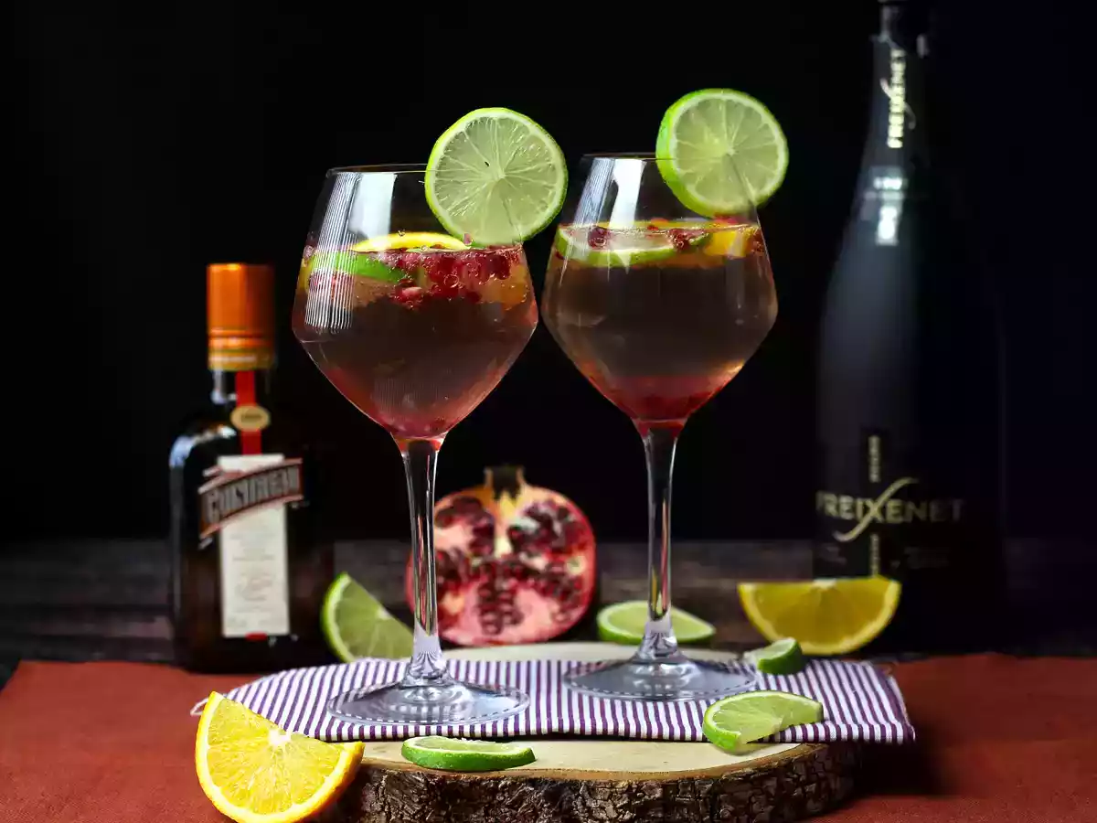 Sangria med mousserende vin: feriens forfriskende stjerne