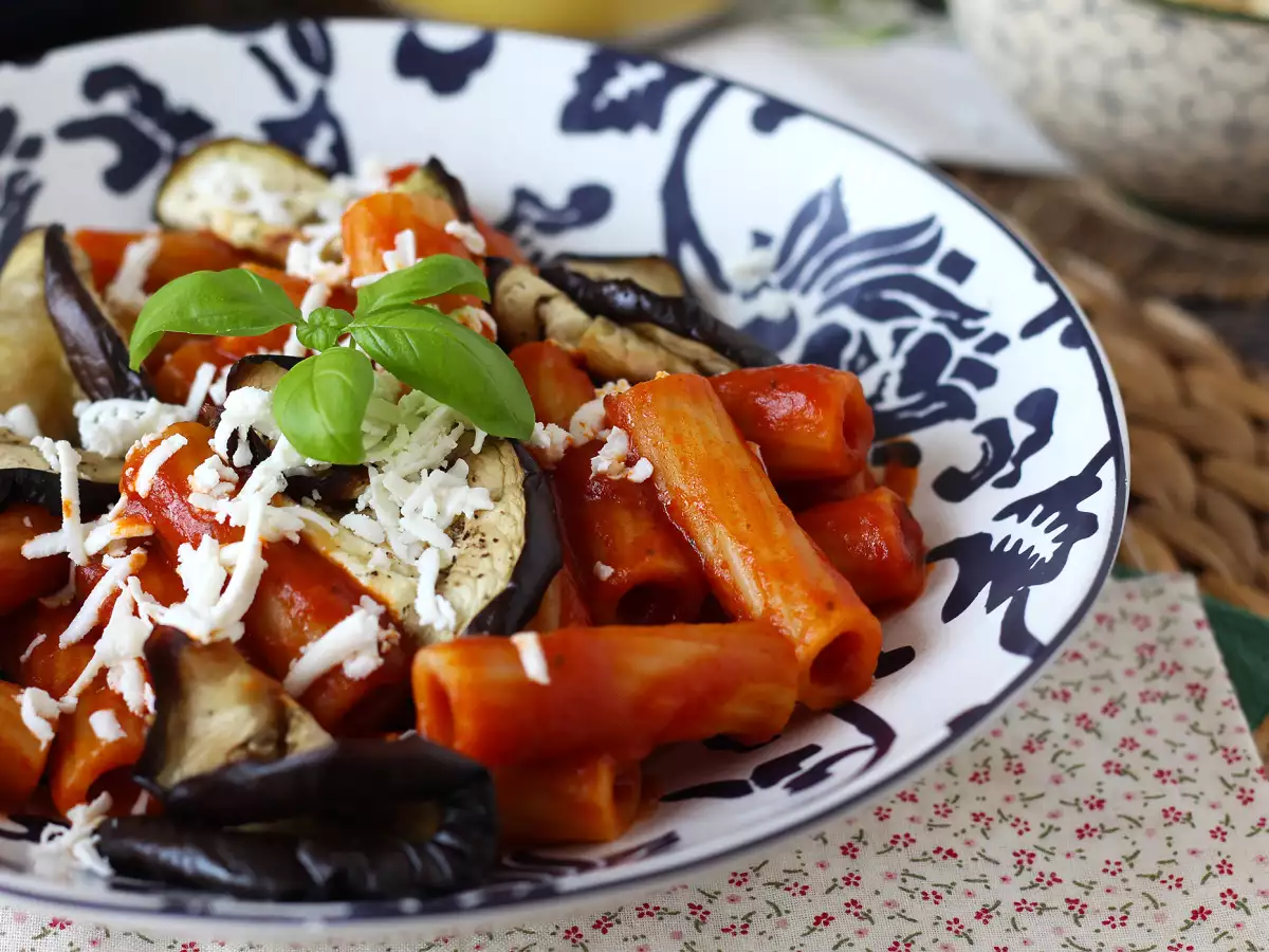 Siciliansk pasta med aubergine – den nemme og lette version – Pasta alla Norma - foto 2