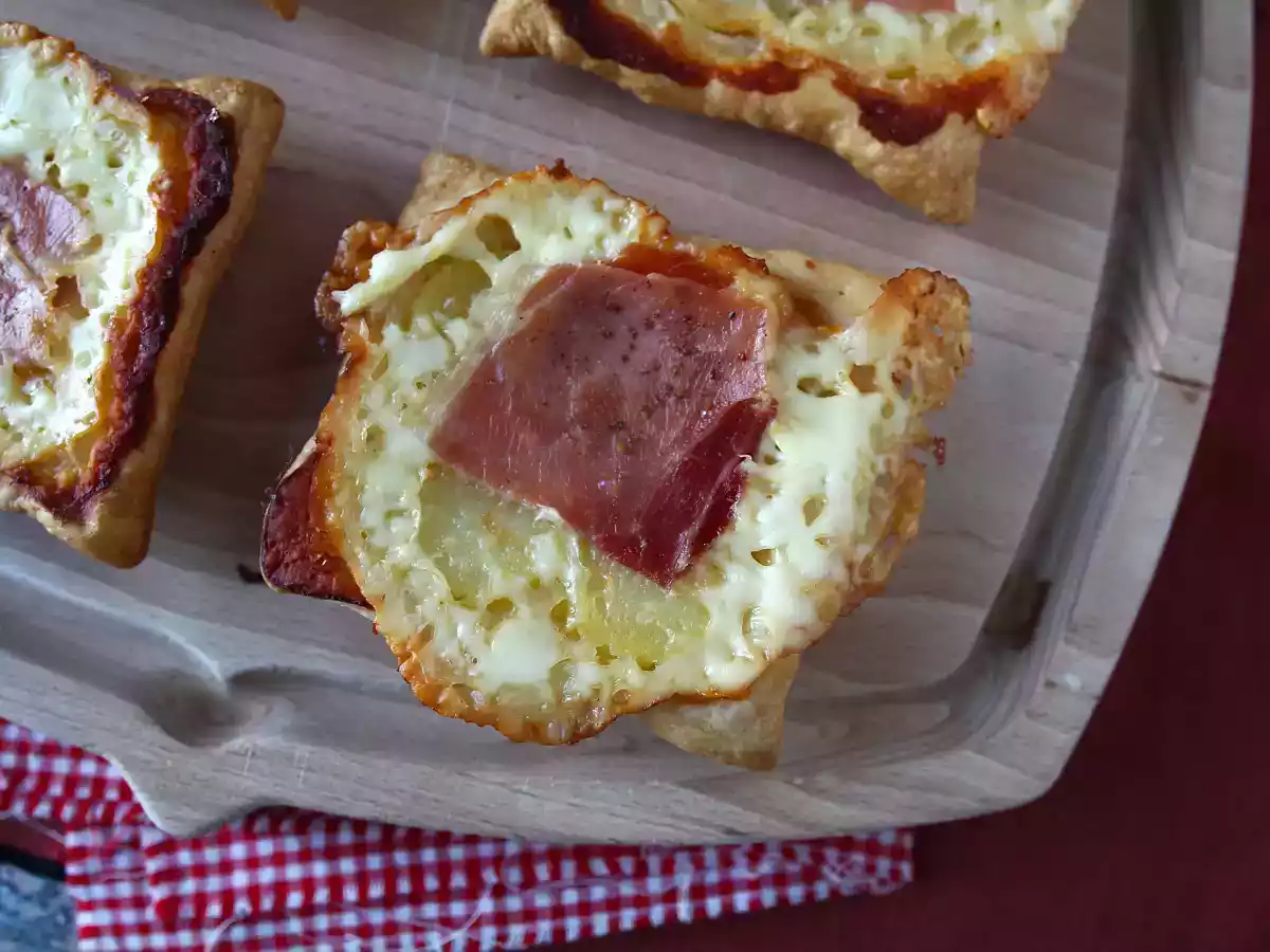 Små tarteletter med raclettesmag, i individuelle portioner - foto 3