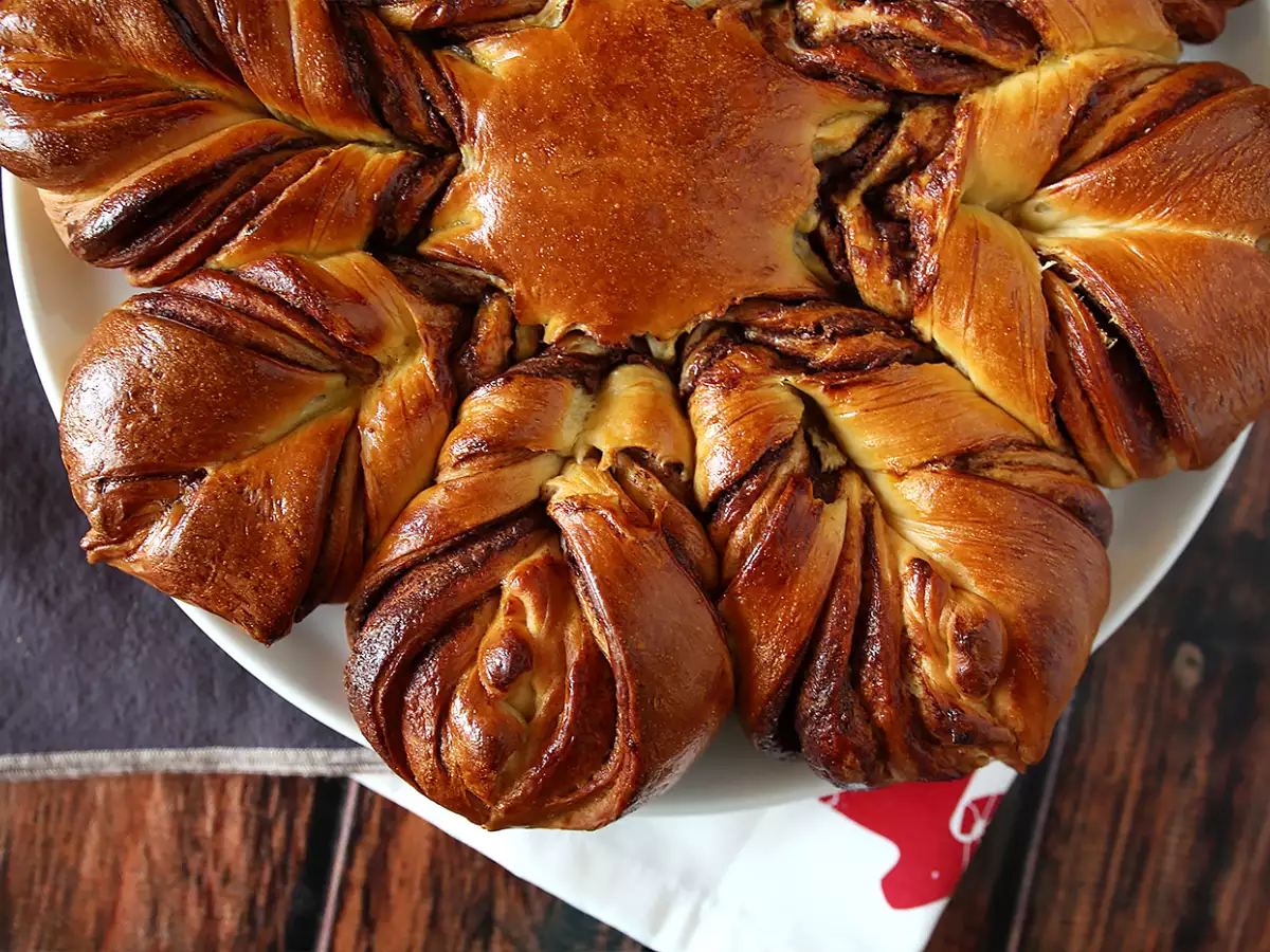 Snefnugsbrioche med chokolade-hasselnøddecreme - foto 5