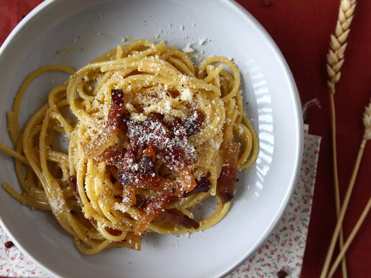 Spaghetti alla carbonara – den ægte italienske opskrift på carbo! - foto 5