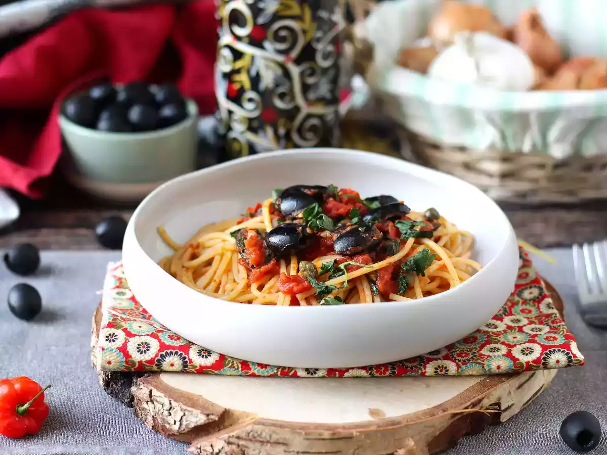 Spaghetti alla puttanesca, en hurtig og velsmagende forret