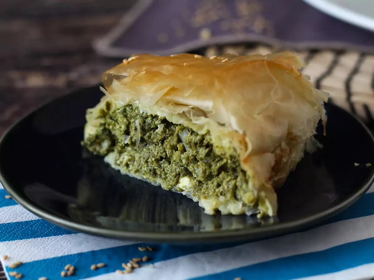 Spanakopita – den supernemme græske tærte med spinat og feta - foto 5