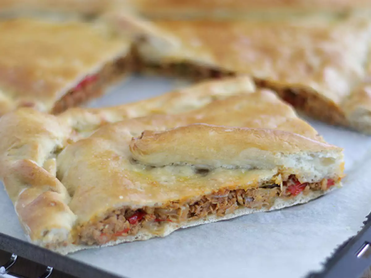 Spansk empanada med tun - foto 3
