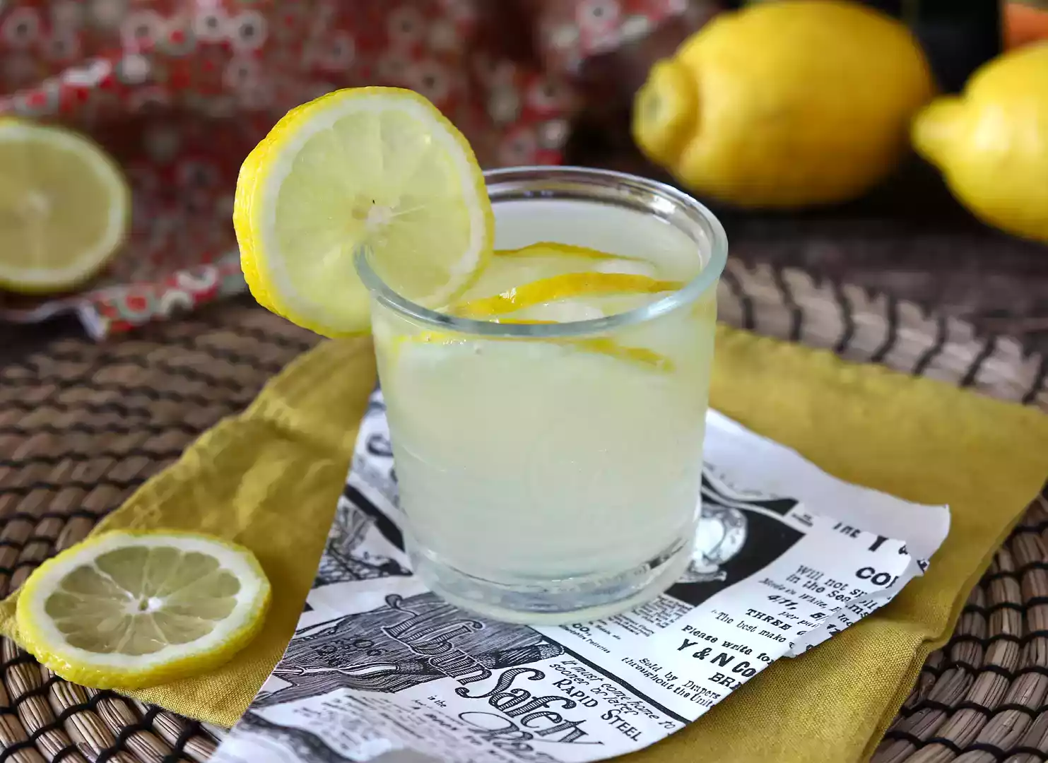 Spritz med limoncello, den perfekte cocktail til sommeren!