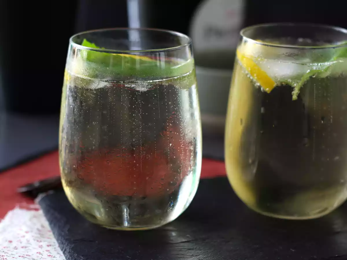 Spritz St-Germain med hyldeblomstlikør, den ultrafriske cocktail til sommeren - foto 2