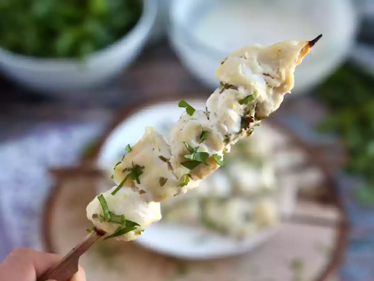 Spyd med marineret kylling i yoghurt/citron-sauce - foto 2