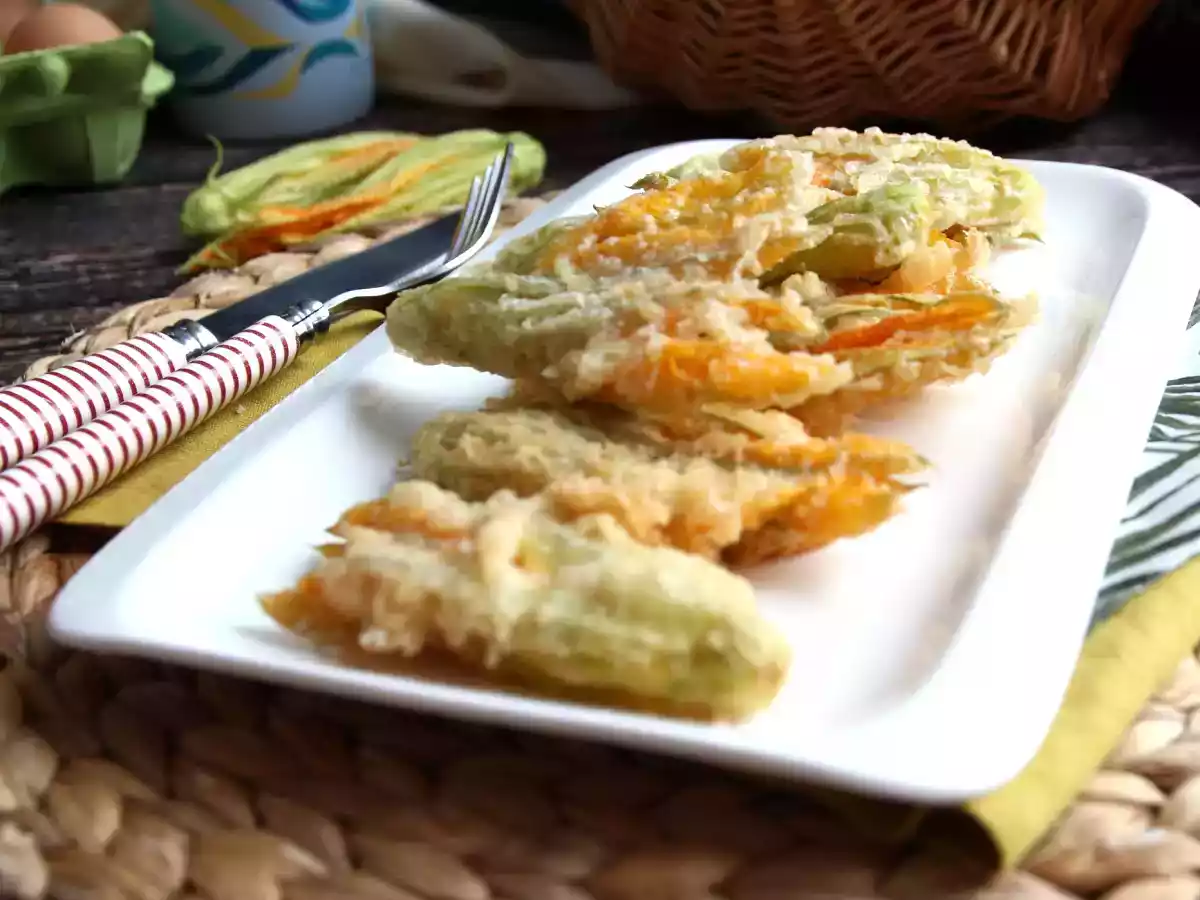 Stegte courgetteblomster, opskriften på dej med danskvand - foto 2
