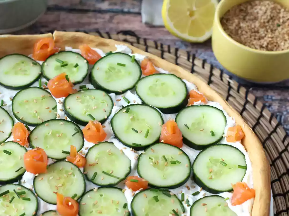 Super forfriskende sommertærte: ricotta, agurk og røget laks - foto 5