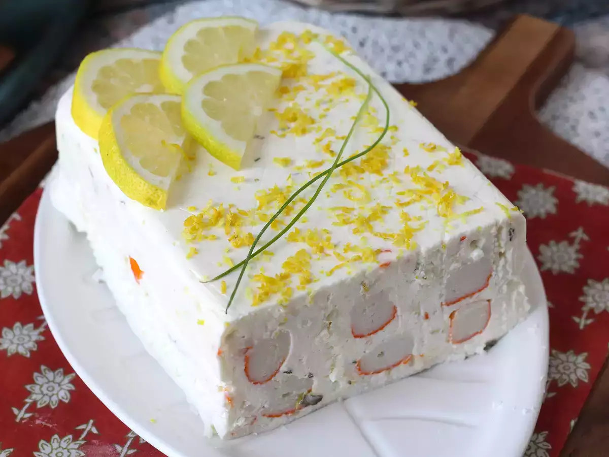 Surimi-terrine uden tilberedning: en nem kold forret, der er perfekt til sommeren - foto 3