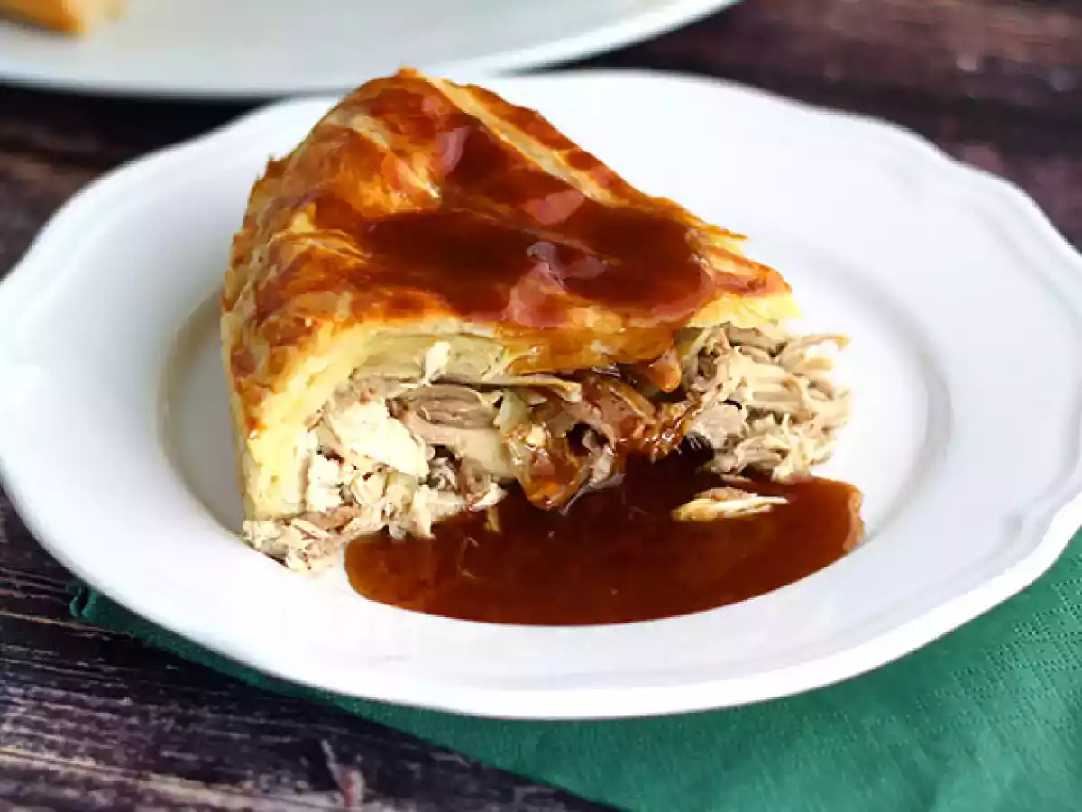 Tærte af perlehøne med foie gras