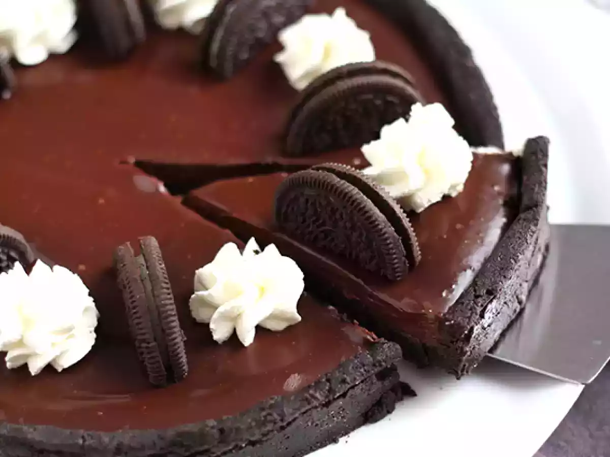 Tærte med chokolade og oreo