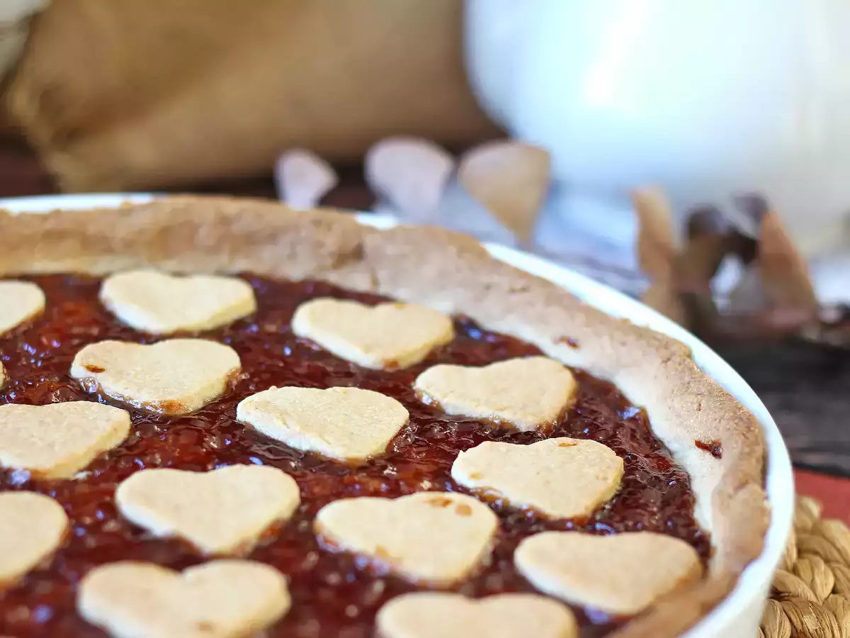 Tærte med jordbærmarmelade: klassisk opskrift på mørdej (også hjerter) - foto 3