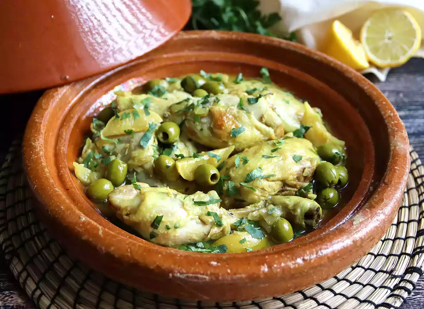 Tagine med kylling, citron og oliven (supernem at lave!)