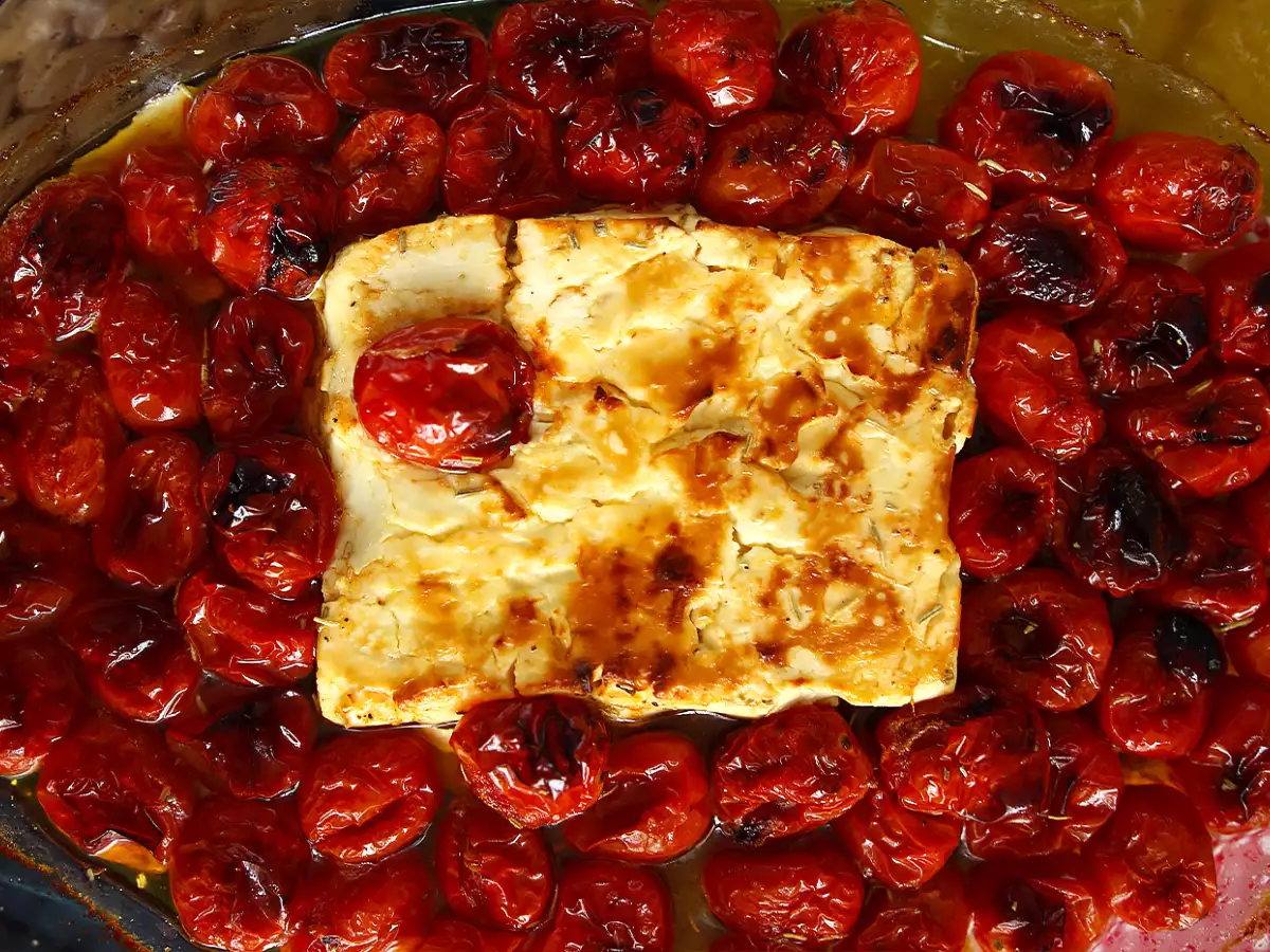 Tagliatelle med feta og cherrytomater – bagt feta-pasta - foto 3