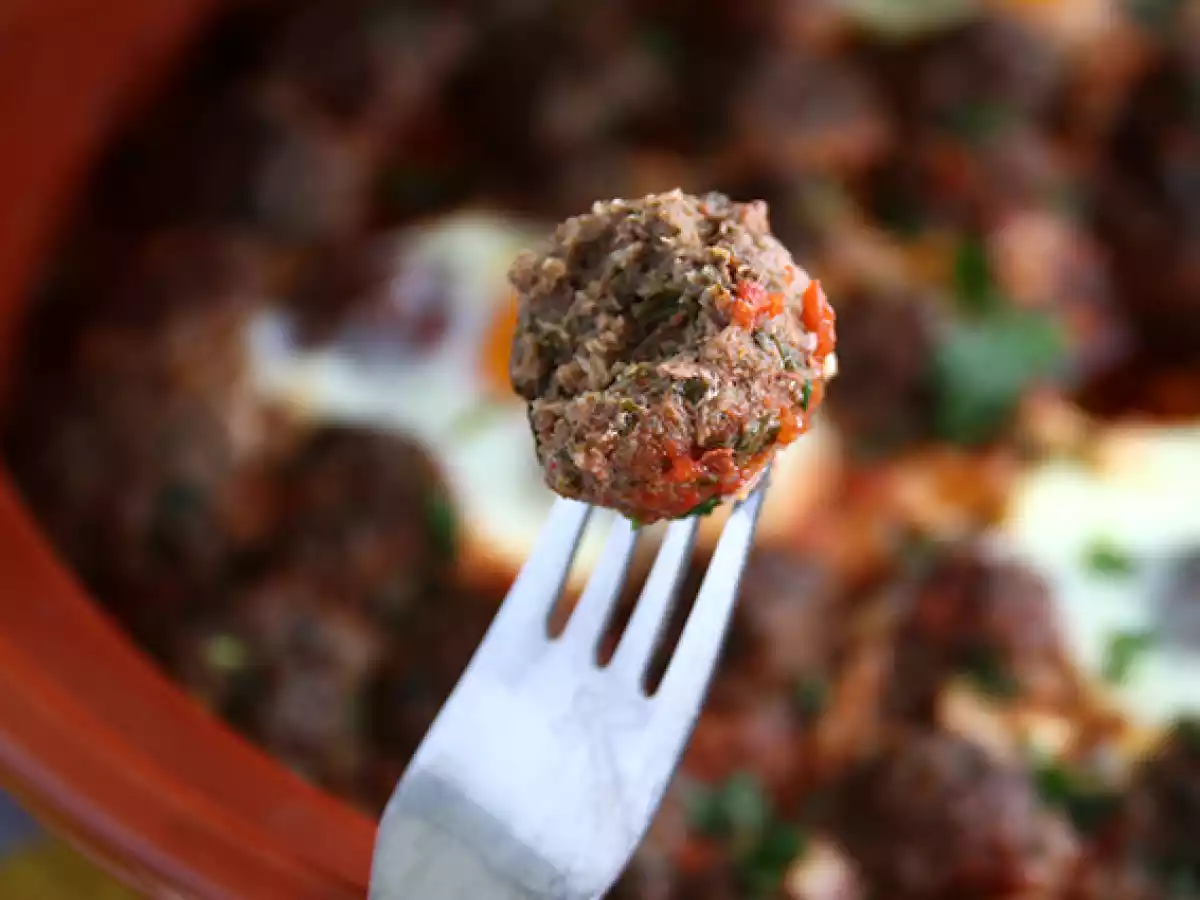 Tajine af kefta (hakkede kødboller med krydderier og urter) - foto 4
