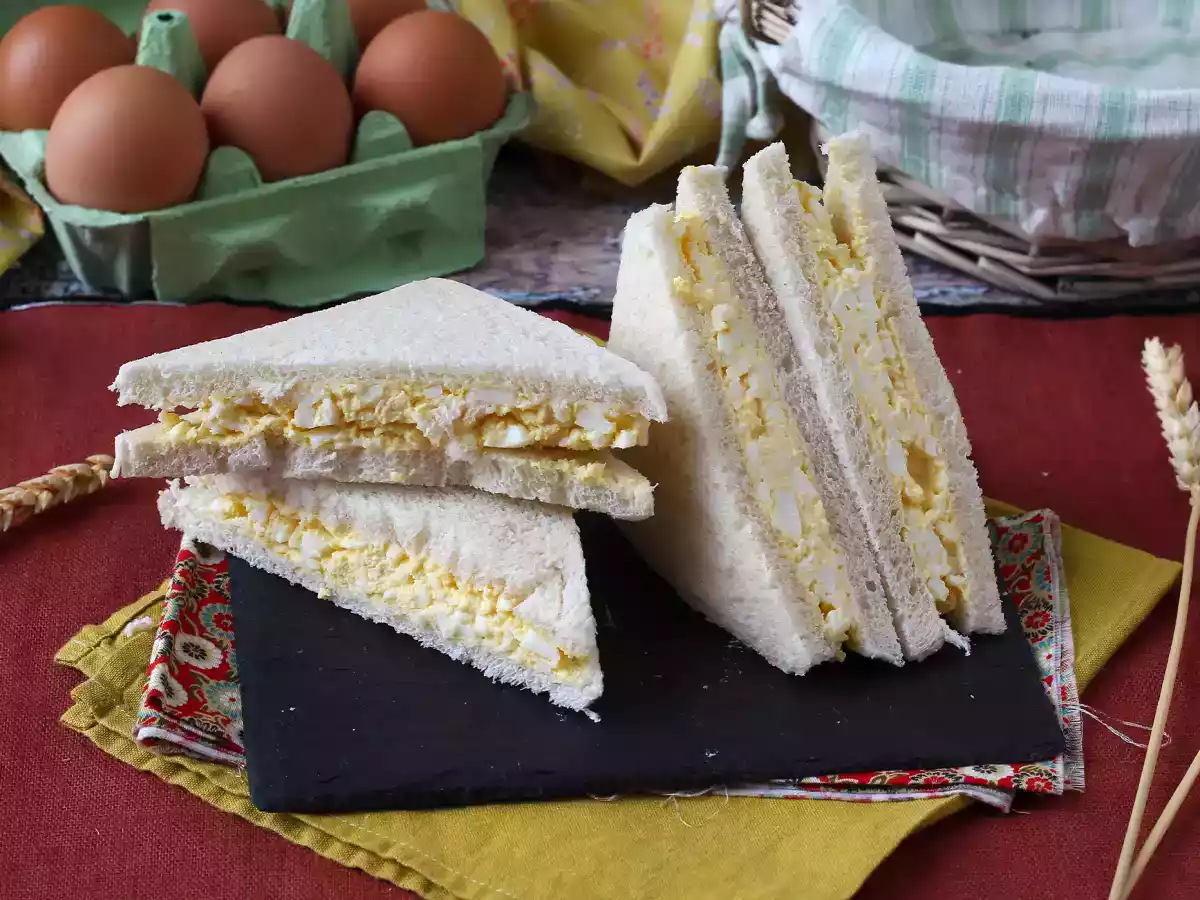 Tamago sando: den berømte japanske æggesandwich, som man finder i konbini!