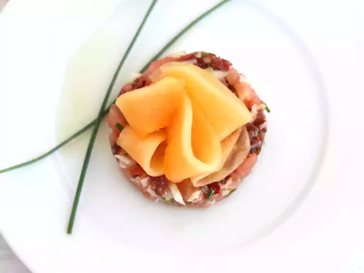 Tatar af skinke, melon og tomat - foto 2