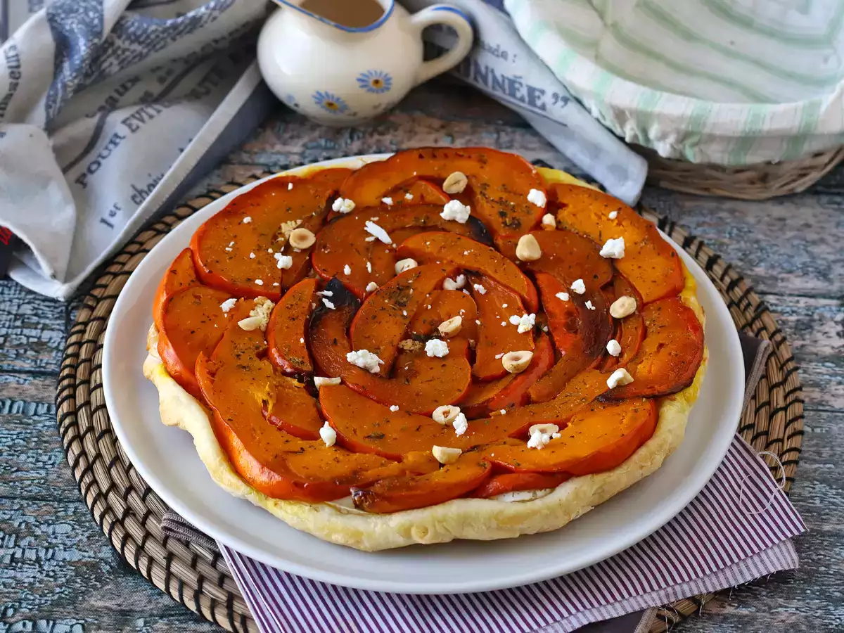 Tatin med hokkaidogræskar, gedeost og honning - foto 2