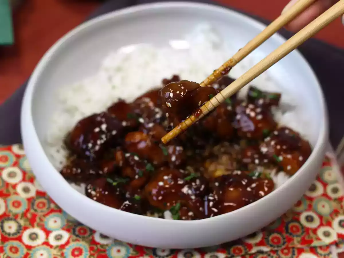 Teriyaki-kylling, den søde og salte japanske toppingsauce, som du vil elske! - foto 2