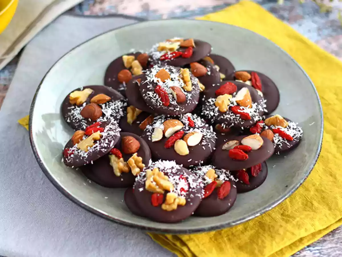 Tiggere, chokolade med tørret frugt