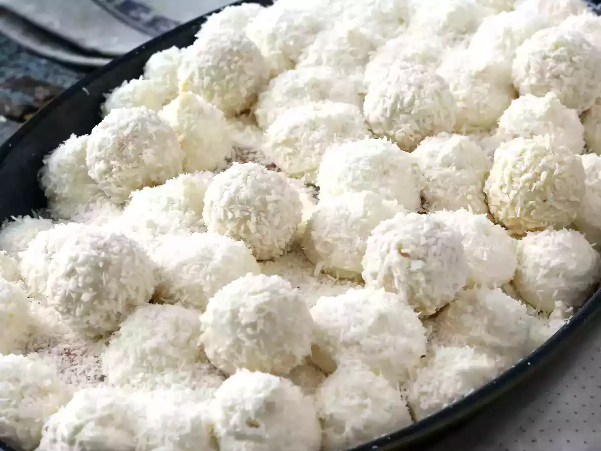 Tiramisu med kokosnød og Raffaello - foto 5
