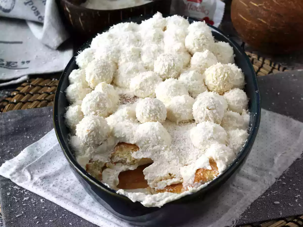 Tiramisu med kokosnød og Raffaello - foto 6