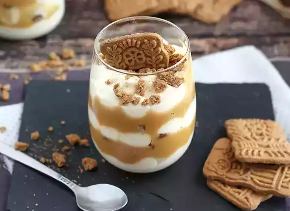Tiramisu med speculoos og saltet smørkaramel