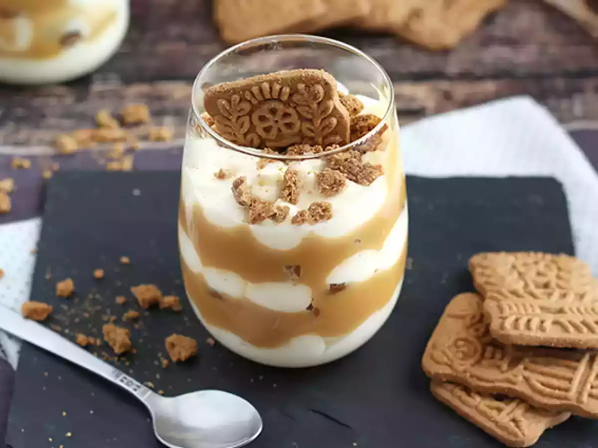 Tiramisu med speculoos og saltet smørkaramel