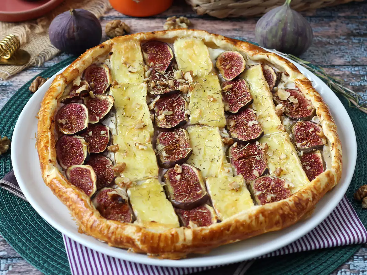 Tynd tærte med figner, brie og valnødder - foto 6