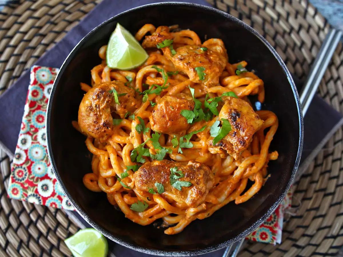 Udon-nudler med kylling og en cremet thailandsk karrysauce - foto 6