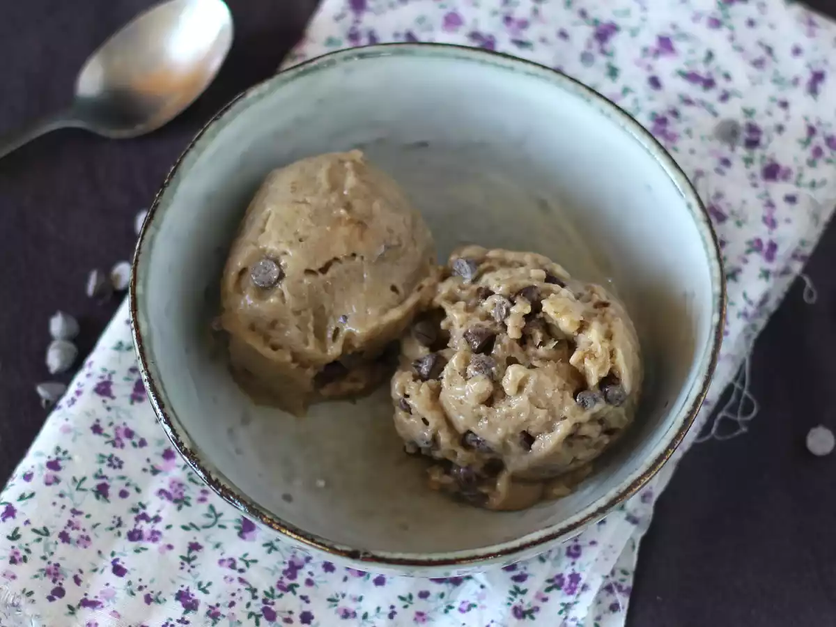 Vegansk bananis er supernem at lave med kagesmag! Vegansk kagedej - foto 4