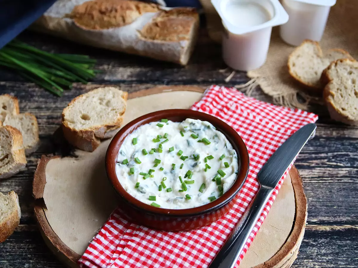 Vegansk friskost med hvidløg og krydderurter (lavet af soja!) - foto 4