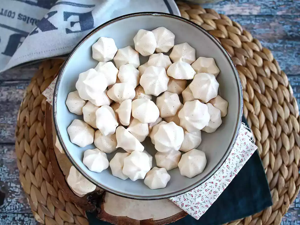 Veganske marengs med aquafaba - foto 2