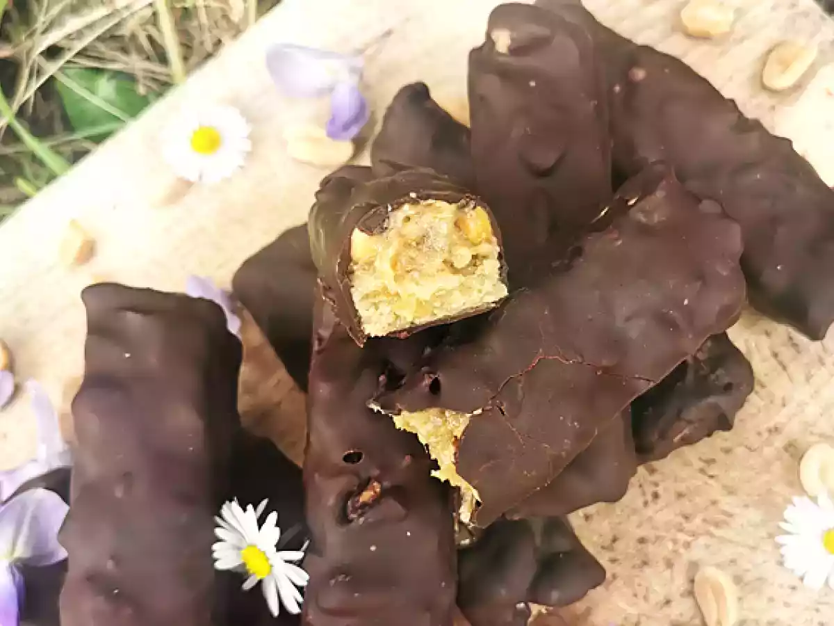 Veganske og glutenfri hjemmelavede Snickers-barer