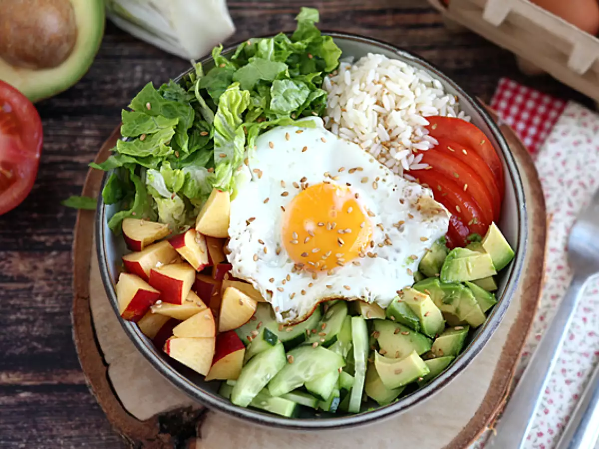 Vegetarisk Buddha bowl – en smuk, afbalanceret og farverig salat! - foto 5