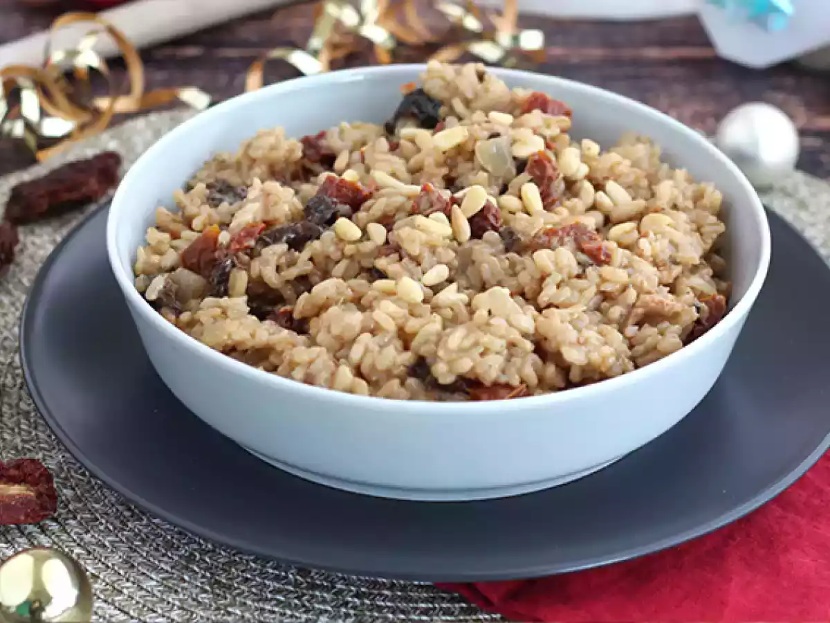 Vegetarisk risotto med soltørrede tomater og svampe