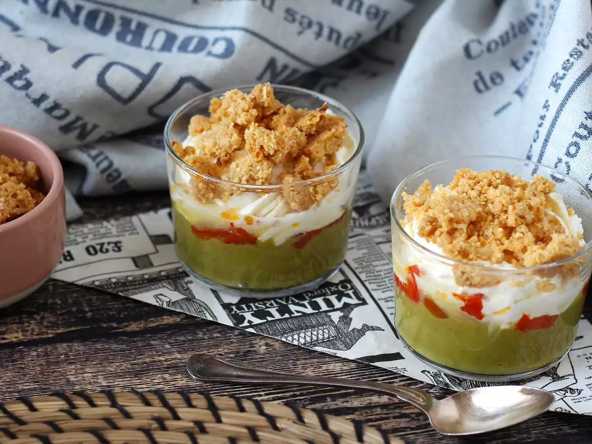 Vegetariske portionsglas med ærtecreme, parmesancrumble og mascarponecreme - foto 7