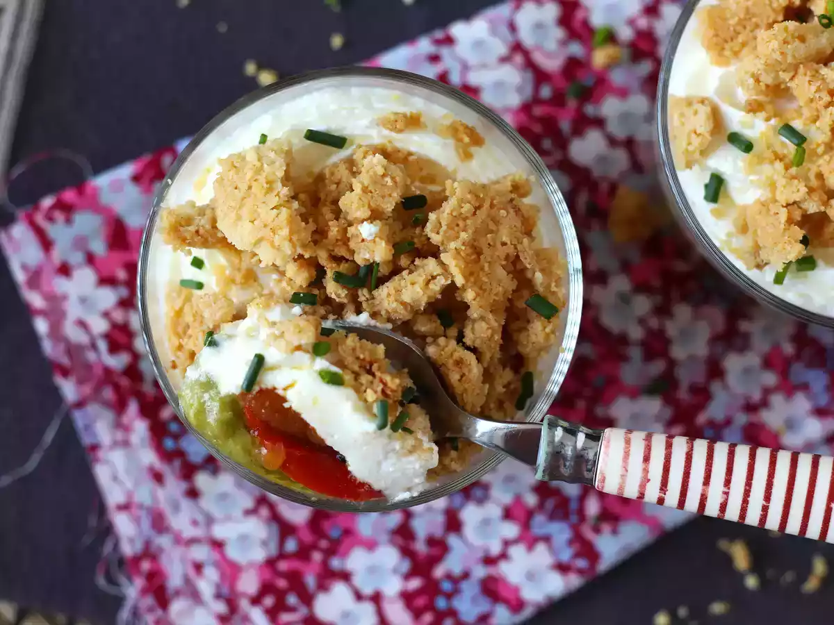 Vegetariske verrines: ærtesuppe, parmesancrumble og mascarponecreme - foto 4