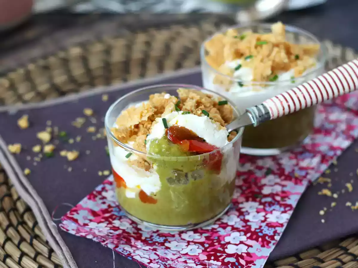 Vegetariske verrines: ærtesuppe, parmesancrumble og mascarponecreme - foto 8