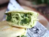 Venezuelanske arepas med kylling og avocado - Reina Pepiada, foto 2