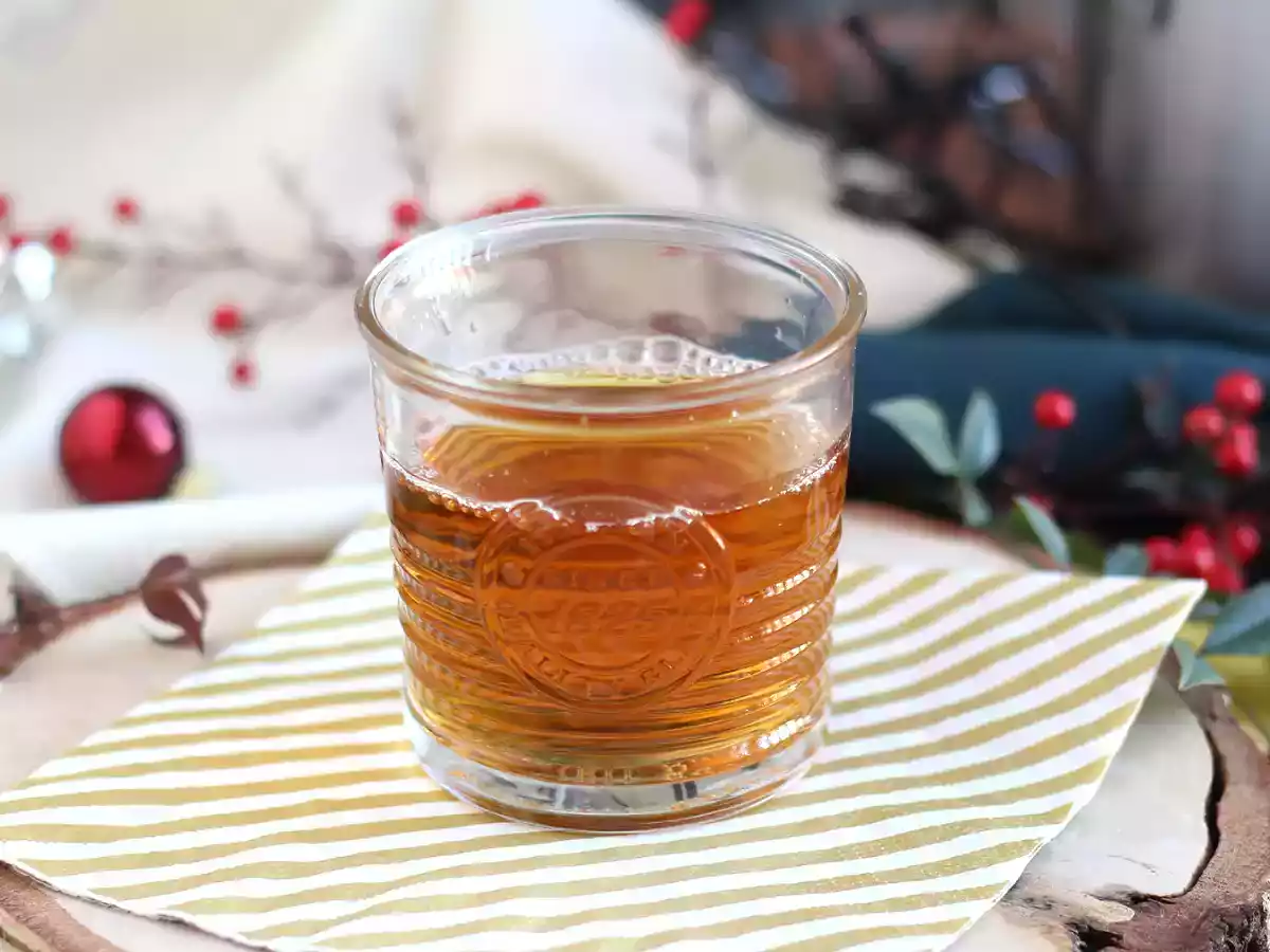 Wassail, den krydrede julecocktail