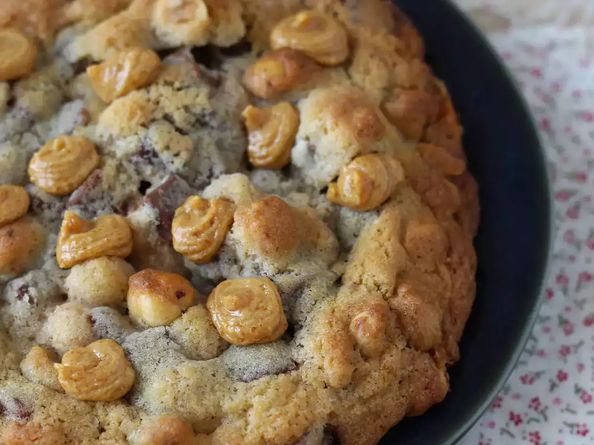 XXL-cookies med hasselnødder, mælkechokolade og praliné - foto 4