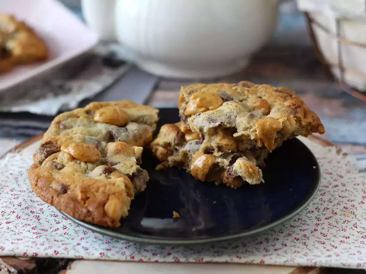 XXL-cookies med hasselnødder, mælkechokolade og praliné - foto 5